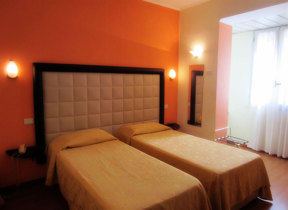 Hotel Perugino Milaan Buitenkant foto