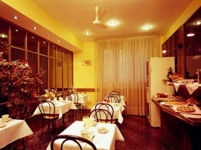 Hotel Perugino Milaan Buitenkant foto