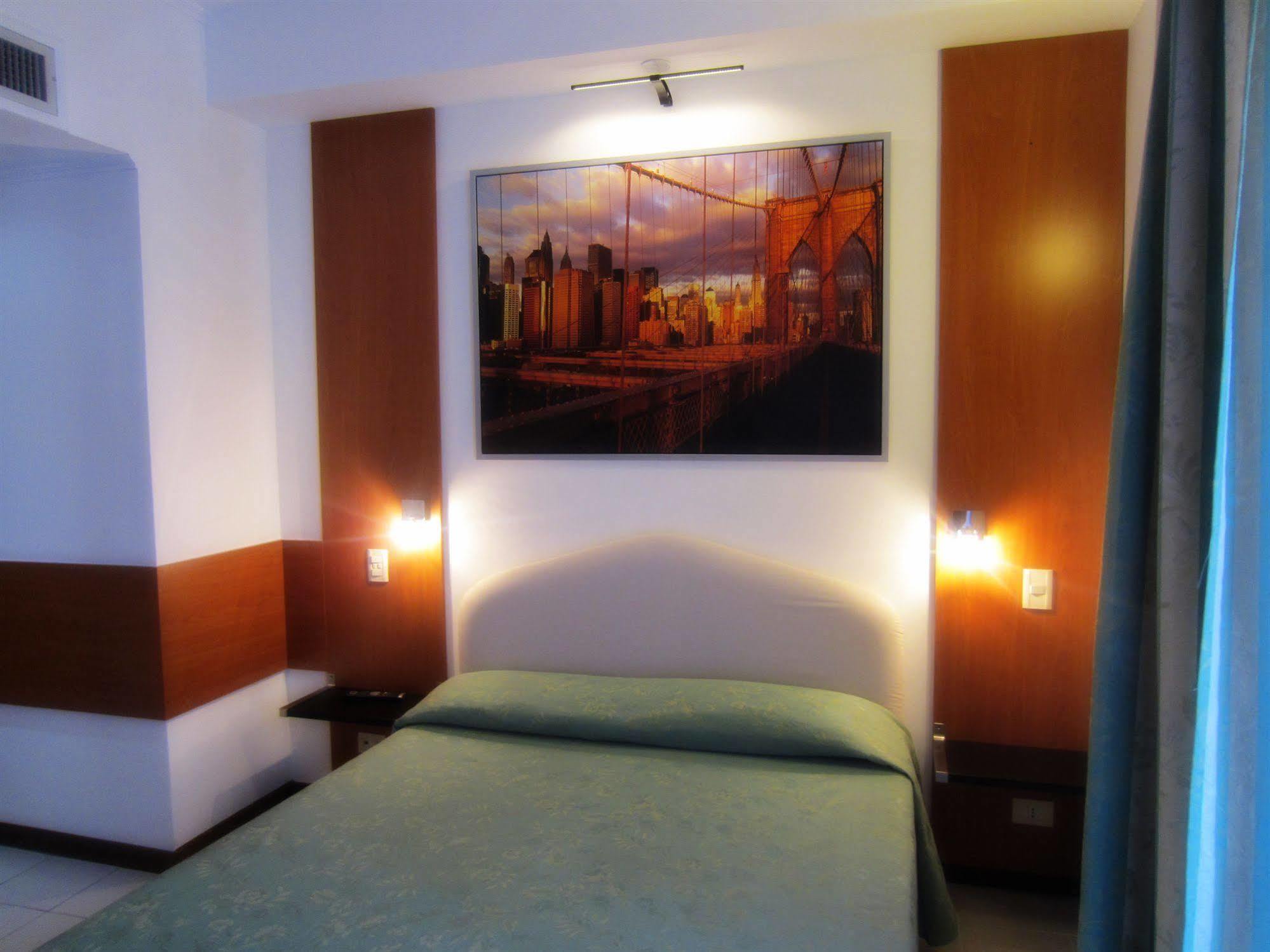 Hotel Perugino Milaan Buitenkant foto