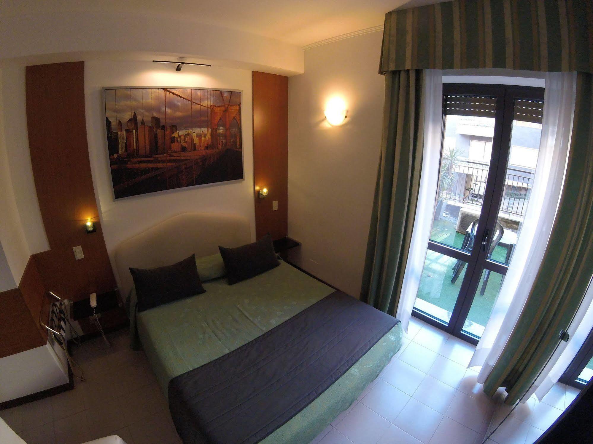 Hotel Perugino Milaan Buitenkant foto